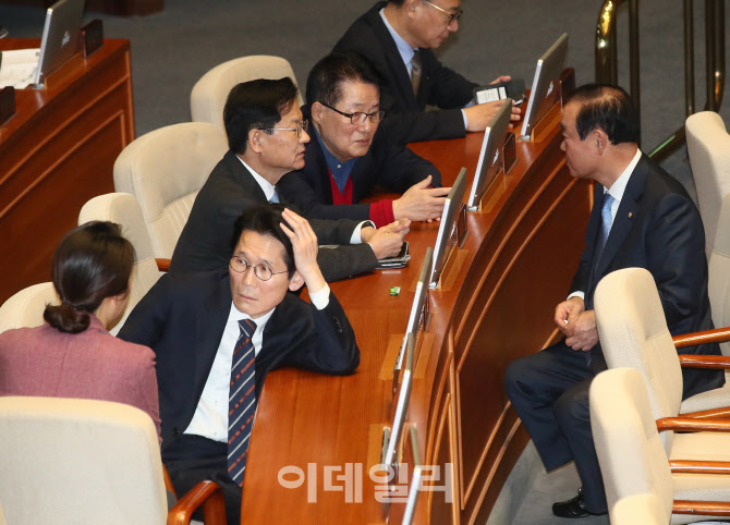 '대화하는 박지원-천정배-장병완'                                                                                                                                                         