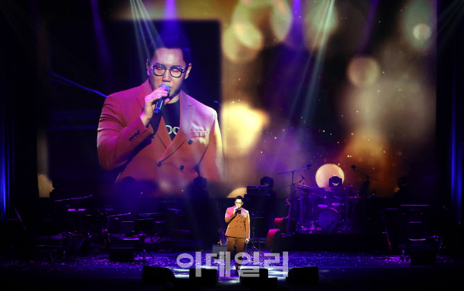 가수 더원, '다시 시작, 하나로'                                                                                                                                                          