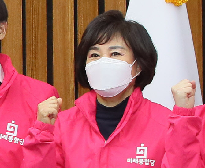 김순례, 컷오프 반발해 최고위원 사퇴 "제명해달라"