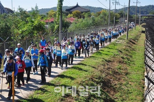대한민국 대표 둘레길 '경기도 평화누리길', 스마트폰 스템프 도입