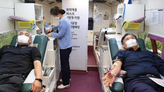 현대차 노사, 코로나19 극복 위해 헌혈 캠페인 나서