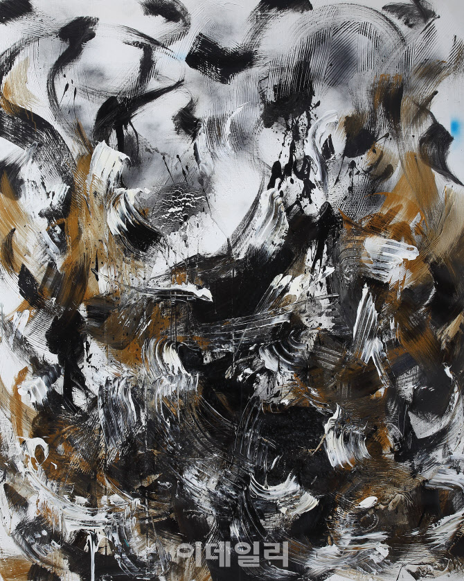 [e갤러리] 색으로 색을 막아서다…이윤정 '두 개의 불빛'