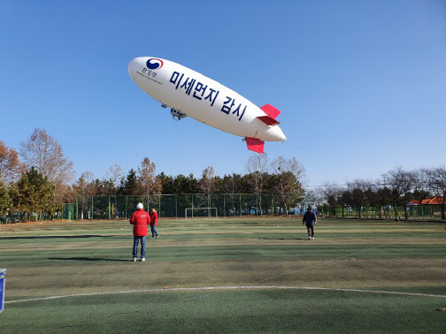 계절관리제 남은 한 달, 무인비행선으로 불법 배출 감시 집중