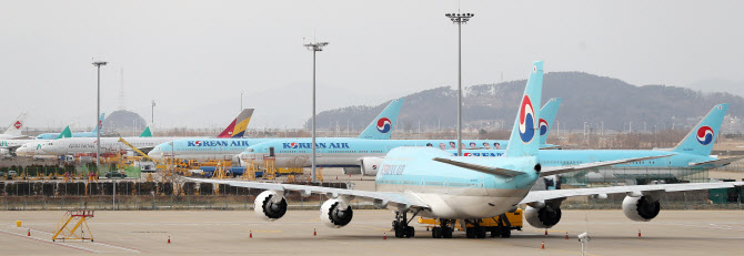 한국발 입국제한 국가 126곳...체코·슬로바키아 입국금지