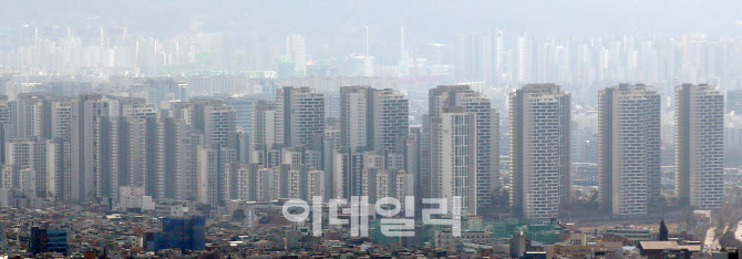 [포토]정부 규제에 코로나19까지···냉각기 접어든 주택시장