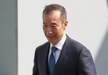 `삼성 합병의혹` 檢, 대면조사 재개…최치훈 한달만에 재출석