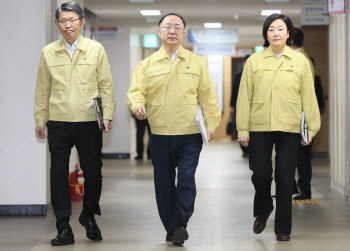 "돈맥경화 막자"…정부, 최소 10조원 규모 채안펀드 조성