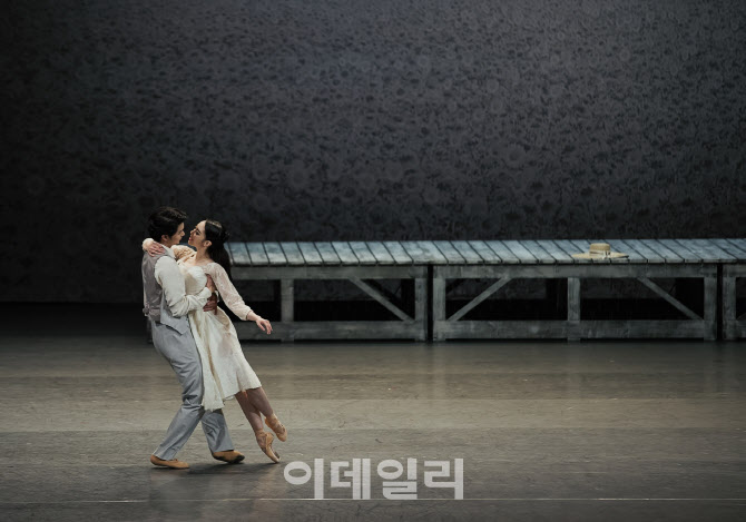 국립발레단 '안나 카레니나'도 코로나19로 취소