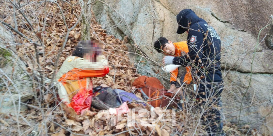 `일요일 북한산 50대 등산객`…봄철 산악사고 주의보