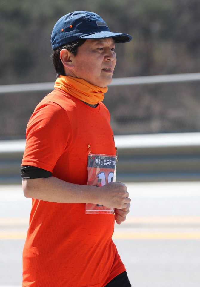 민생당 "'정치쇼 비난' 안철수, 정치평론가 행세 자중하길"
