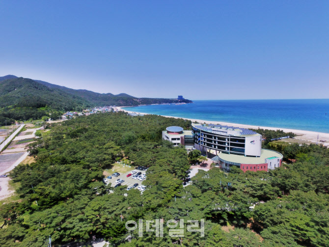 강원문화재단 "예술가 위한 창작 공간 제공합니다"