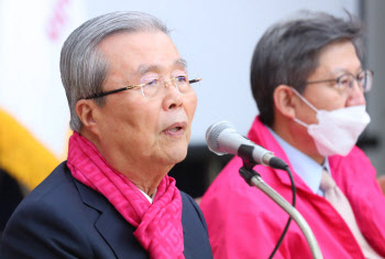 김종인 "여론조사, 총선 결과와 직결되지 않는다고 확신"