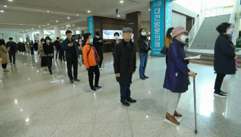 여야 농정공약 보니…“농촌 포용성장” Vs “연금·소득 지급”