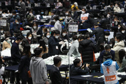 [포토]분주하게 돌아가는 송파구 개표소                                                                                                                                                                   