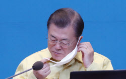 靑 “청와대 개각 가능성, 전혀 들어본 바 없어”