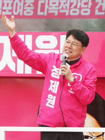 장제원 "민주당 좋아서? 아니 통합당 싫어서...오싹하다"
