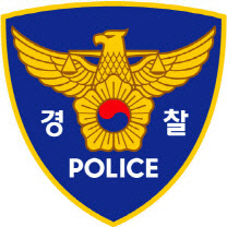 동작구 빌라 장롱서 할머니·손주 추정 시신…타살 가능성↑