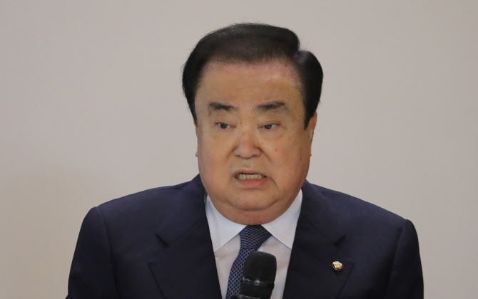 “민생법안 서둘러달라” 문희상, 상임위원장 전원에 협조 당부