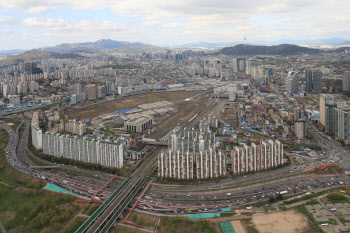 용산 개발, 한국 위상 높이는 '청사진' 제시해야