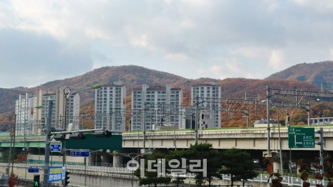 '수·용·성' 등 민간택지 분양 아파트 전매 제한 강화