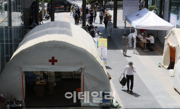 인천 집단감염 10명으로 늘어…과외교사·중학생 등 2명 더(재종합)