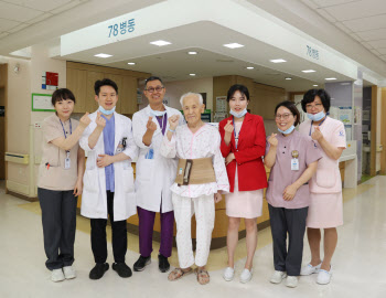 95세 초고령 환자, 대장암 환자 치료 성공