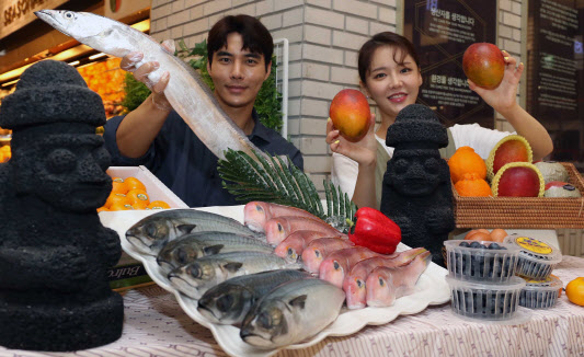 신세계百 "제주도 제철 식재료 만나보세요"                                                                                                                                                