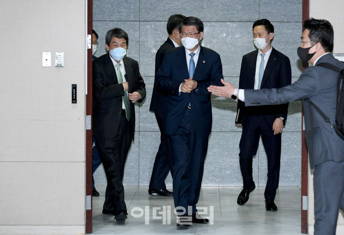 40조 기간산업안정기금 출범, '고용안정 목표'                                                                                                                                             