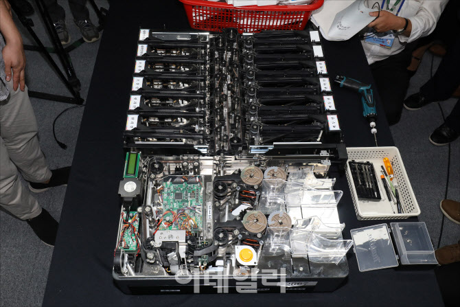 투표지 분류기 분해                                                                                                                                                                                