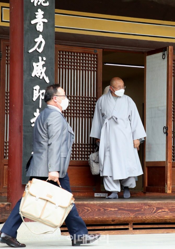 나눔의집 이사회 마친 성우스님                                                                                                                                                                     