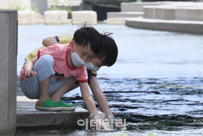 무더위가 시작됐다                                                                                                                                                                                 