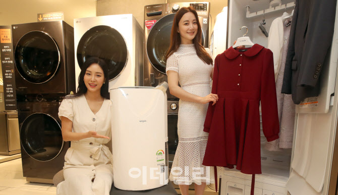 롯데百, LG가전제품으로 뽀송뽀송한 느낌 그대로!                                                                                                                                                    