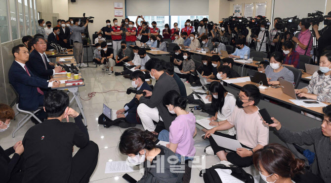 이스타항공-제주항공 인수·합병 관련 긴급 기자회견                                                                                                                                                 