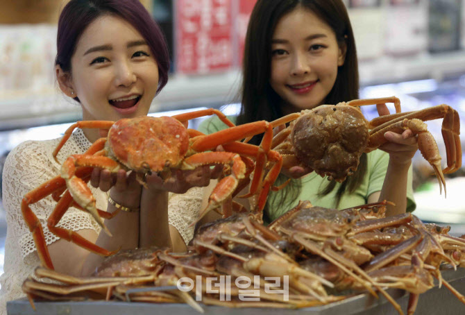  러시아산 대게 100g 3,300원                                                                                                                                                                       