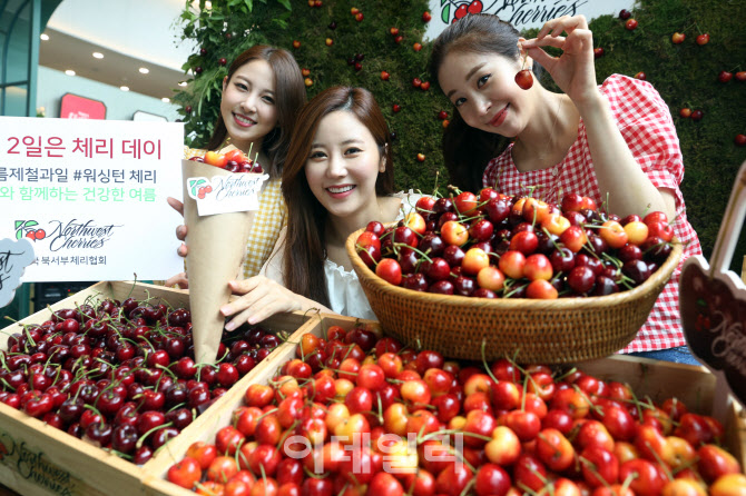  여름 제철 과일 체리 즐겨요~                                                                                                                                                                      