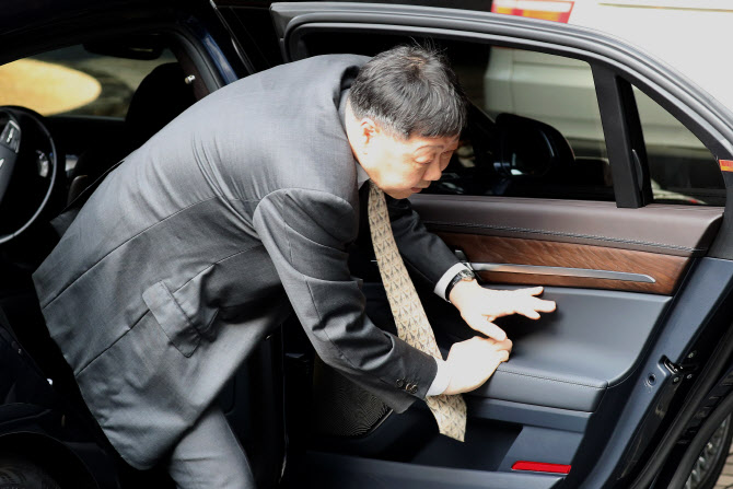 정몽일 회장, 정기선 부사장 결혼식 참석                                                                                                                                                                  