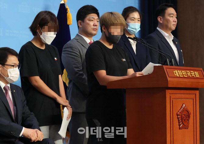 최숙현 선수 동료들 피해 증언, '처벌 1순위는 주장'                                                                                                                                       