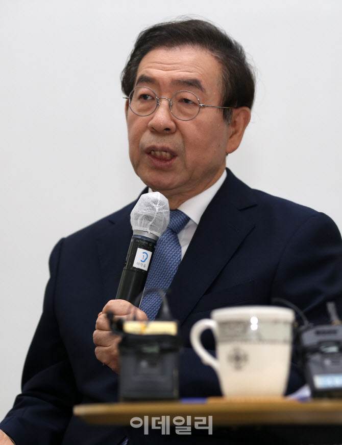  기자간담회 하는 박원순 서울시장                                                                                                                                                                  