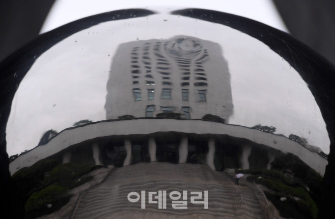 검사장들 “검언유착 수사, 윤석열 배제는 위법·부당” 의견 보고                                                                                                                                    