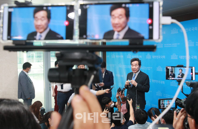 이낙연, '가시밭길 마다 않을 것'                                                                                                                                                         