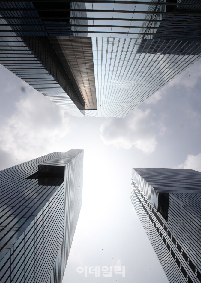 삼성전자, 코로나 이겨냈다                                                                                                                                                                         