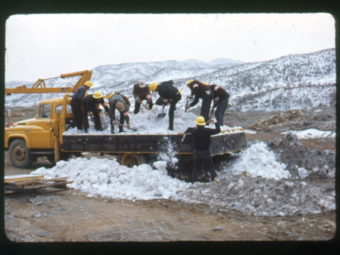  초기 경부고속道, 제설작업은 빗자루·삽으로                                                                                                                                                       
