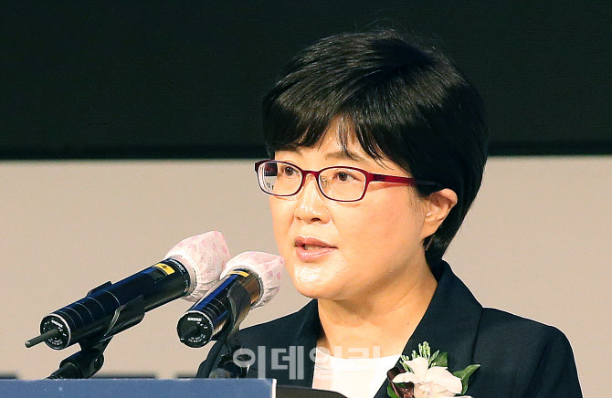 인사말하는 김진숙 한국도로공사 사장                                                                                                                                                               