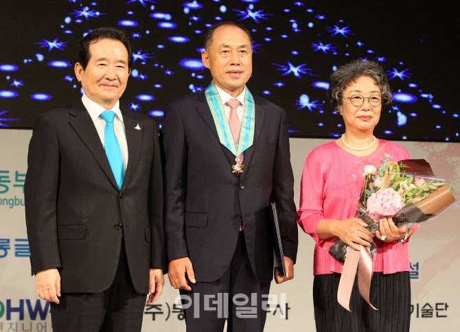 동탑산업훈장 수여받은 박석주 동성엔지니어링 상임고문                                                                                                                                              