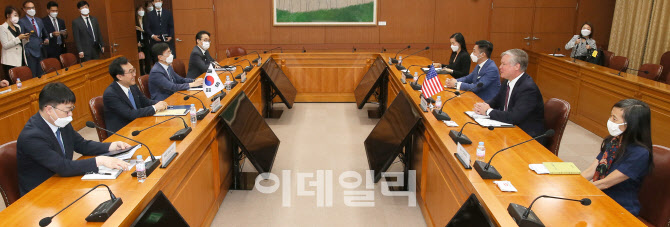 이도훈 한반도평화교섭본부장-스티븐 비건 대북특별대표 회동                                                                                                                                         