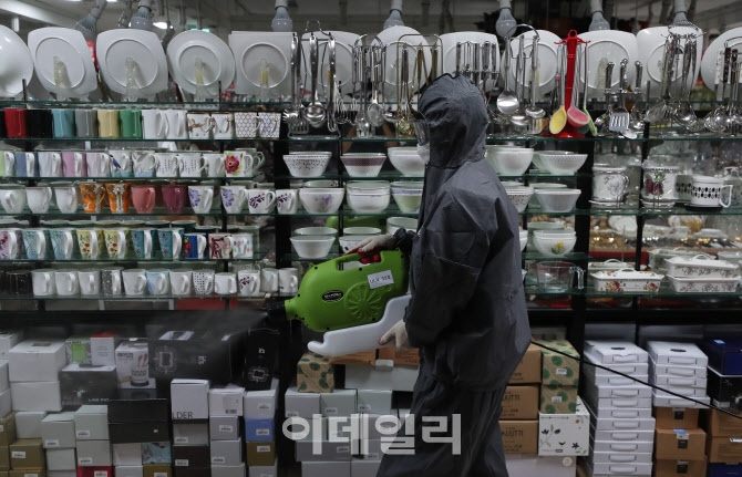 남대문시장 중앙상가, '코로나19 방역'                                                                                                                                                    