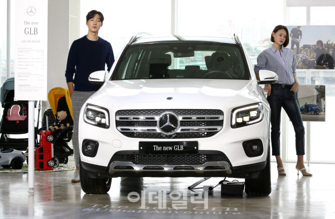 벤츠 SUV 패밀리에 합류한 GLB                                                                                                                                                                      