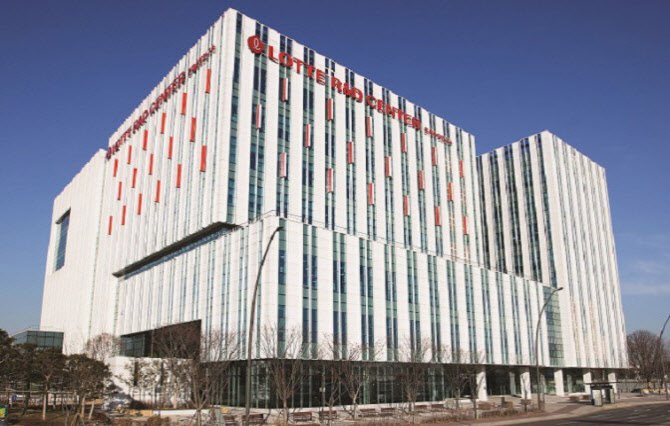 '창업콘테스트 열고 연구 맞손'...스타트업과 함께 크는 식품업계 - 뉴스 썸네일 이미지