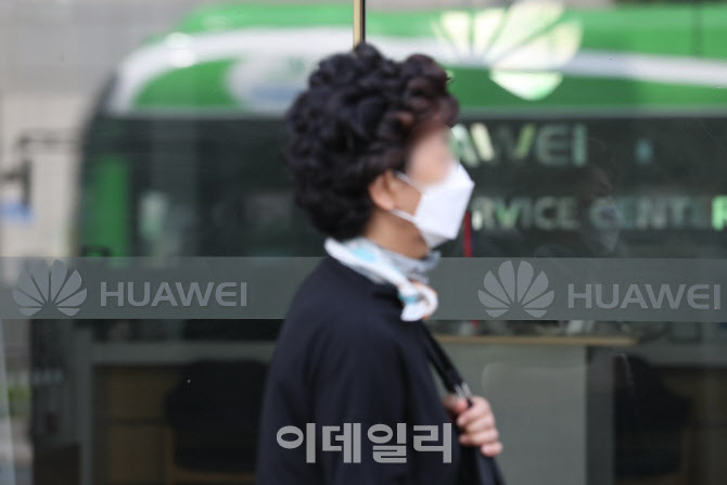 화웨이, 공급되려면 미 정부의 사전 승인이 필요                                                                                                                                                     