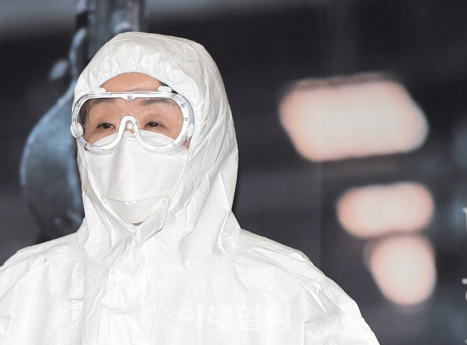 반도체 노동자 복장 입은 심상정                                                                                                                                                                    